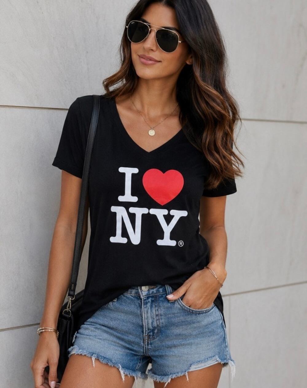I Love NY Official Black V Neck Graphic T Shirt Women’s Large NYC Tourist Tee
